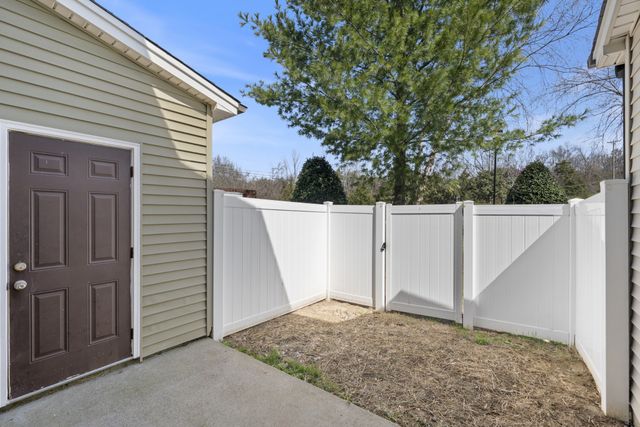 1382 Rural Hill Rd Unit 301, Antioch, TN 37013