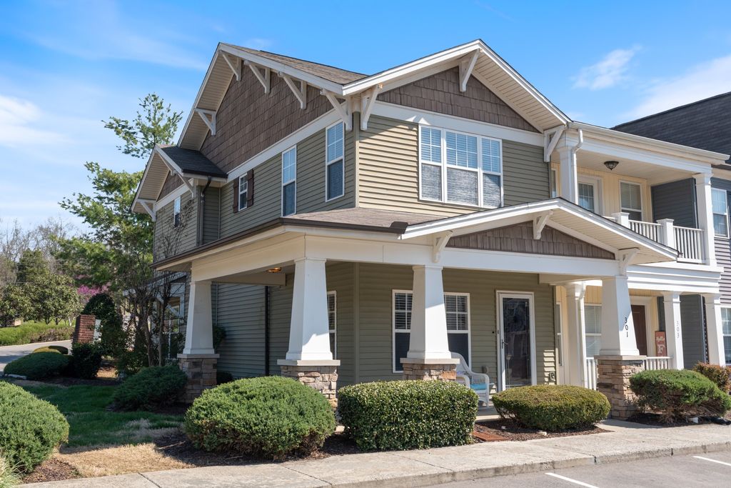 1382 Rural Hill Rd Unit 301, Antioch, TN 37013