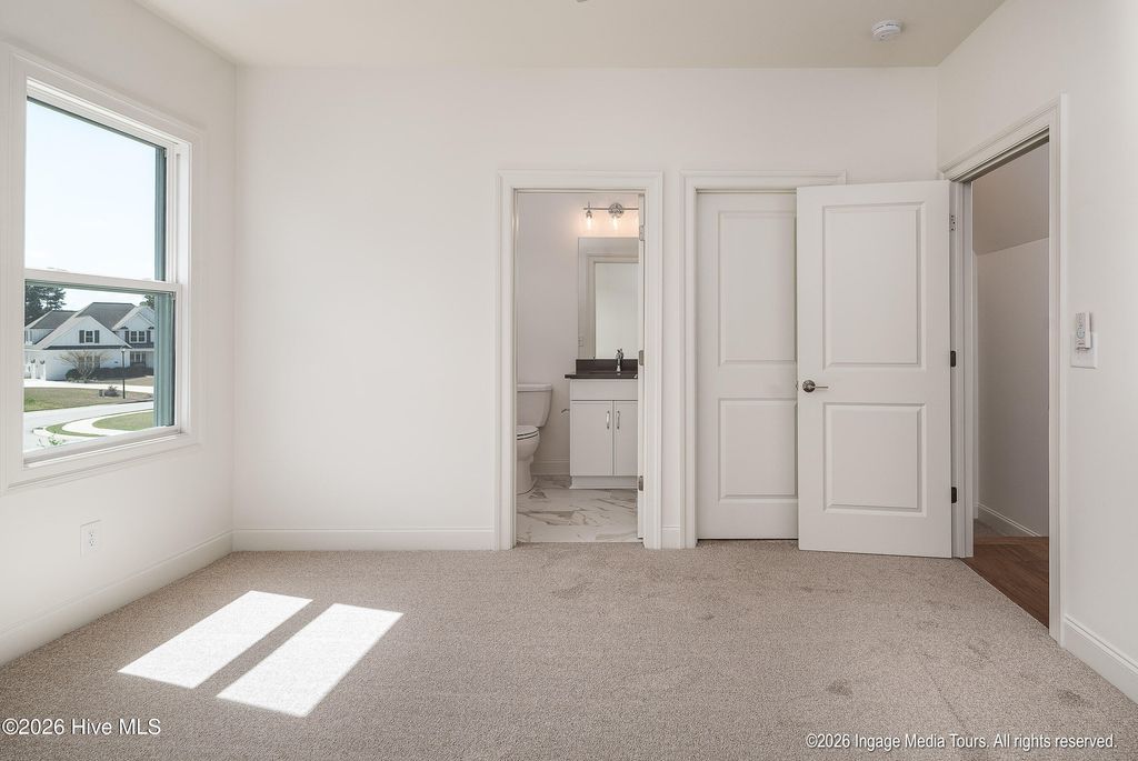 Image 37 of property listing at 11 Sunflower Court, Snow Hill, NC 28580