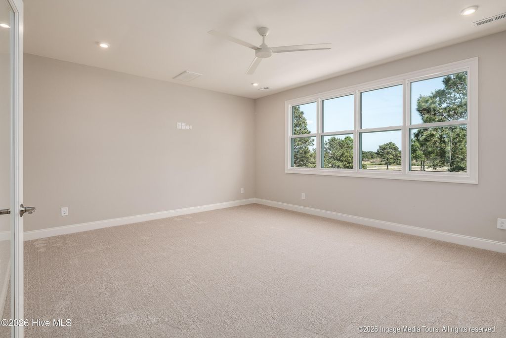 Image 45 of property listing at 11 Sunflower Court, Snow Hill, NC 28580