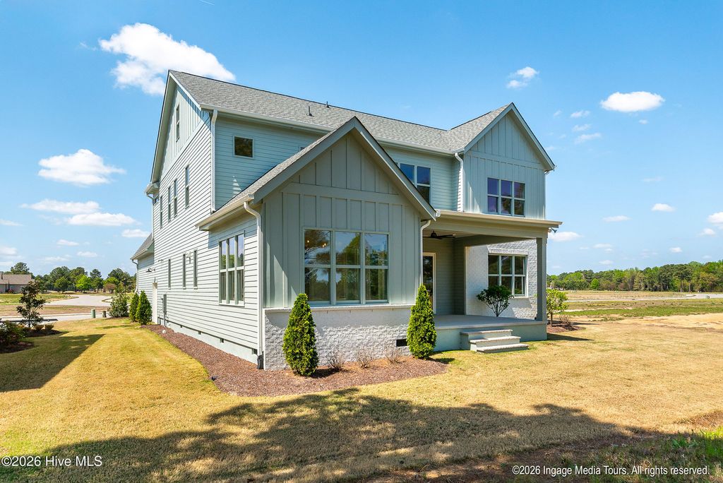 Image 49 of property listing at 11 Sunflower Court, Snow Hill, NC 28580