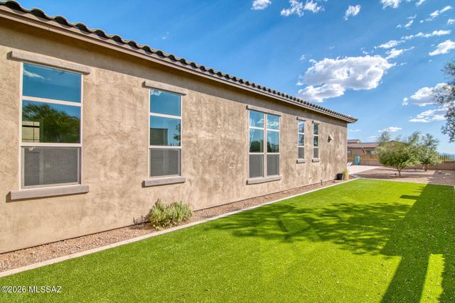 6445 W Triangle Cross Way, Marana, AZ 85658