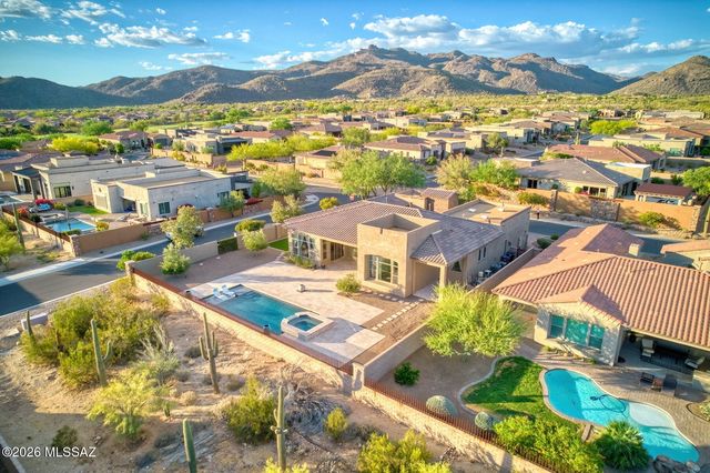 6445 W Triangle Cross Way, Marana, AZ 85658