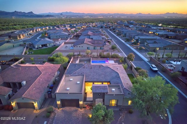 6445 W Triangle Cross Way, Marana, AZ 85658