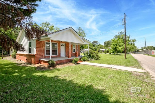 120 WALKER Street, Monroeville, AL 36460