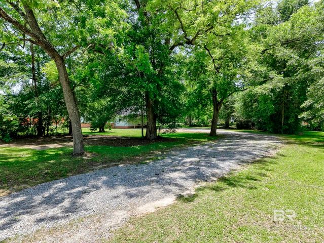 120 WALKER Street, Monroeville, AL 36460