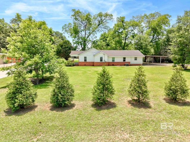 120 WALKER Street, Monroeville, AL 36460