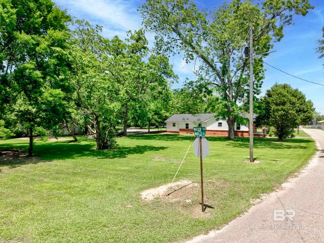 120 WALKER Street, Monroeville, AL 36460