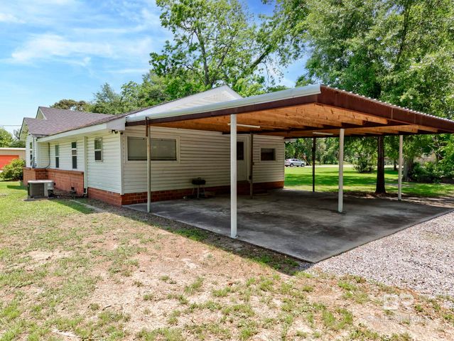 120 WALKER Street, Monroeville, AL 36460