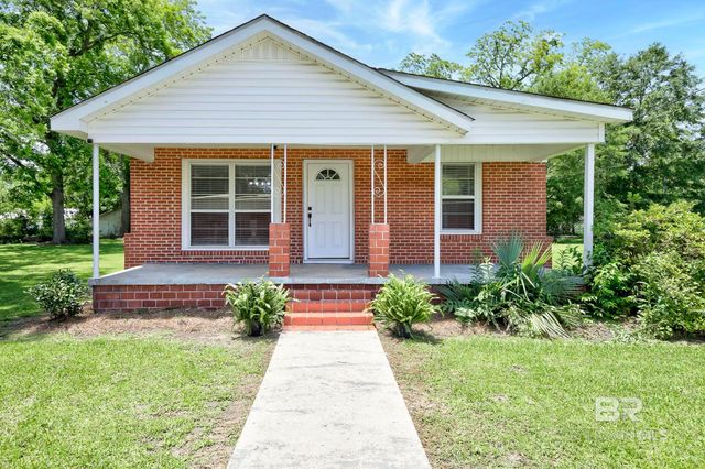 120 WALKER Street, Monroeville, AL 36460