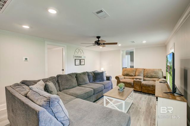 120 WALKER Street, Monroeville, AL 36460