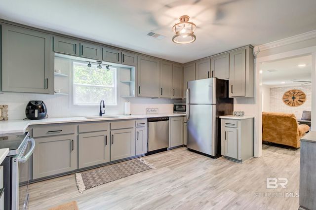 120 WALKER Street, Monroeville, AL 36460