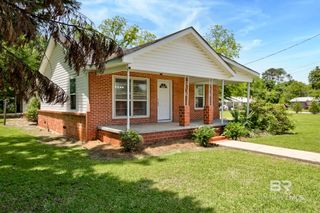 120 WALKER Street, Monroeville, AL 36460