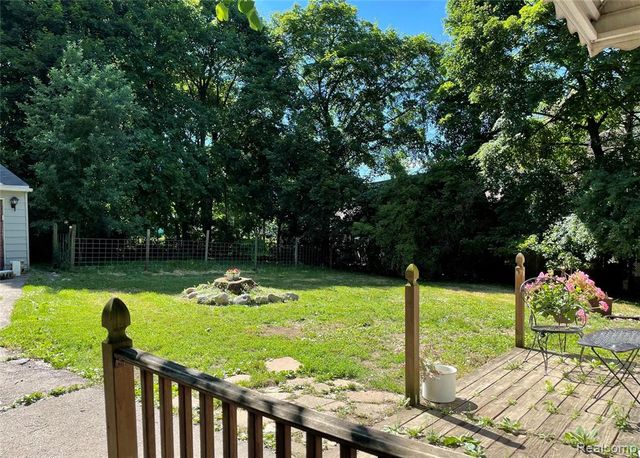 1506 Gainey Avenue, Flint, MI 48503