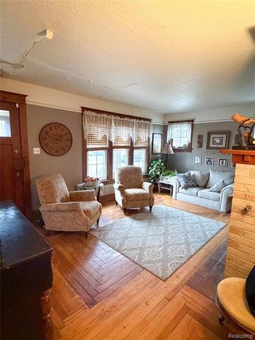 1506 Gainey Avenue, Flint, MI 48503