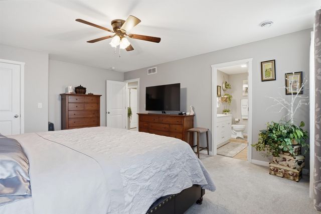 4157 Omaha Avenue, Waterloo, IA 50702