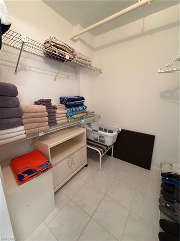 320 Seaview Ct Apt 712, Marco Island, FL 34145