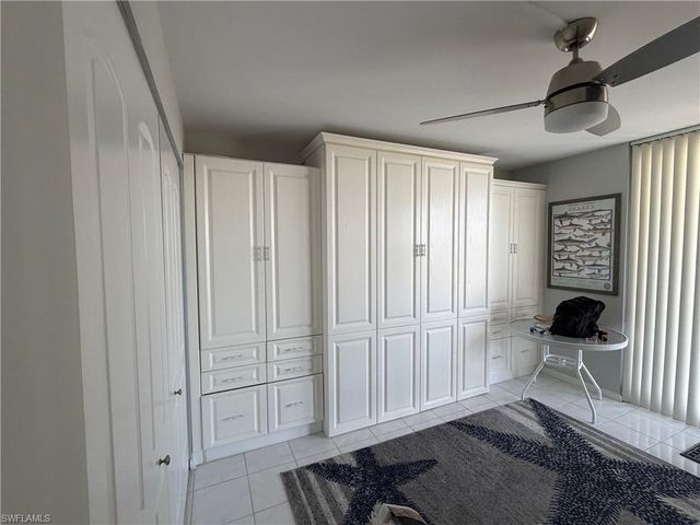 320 Seaview Ct Apt 712, Marco Island, FL 34145