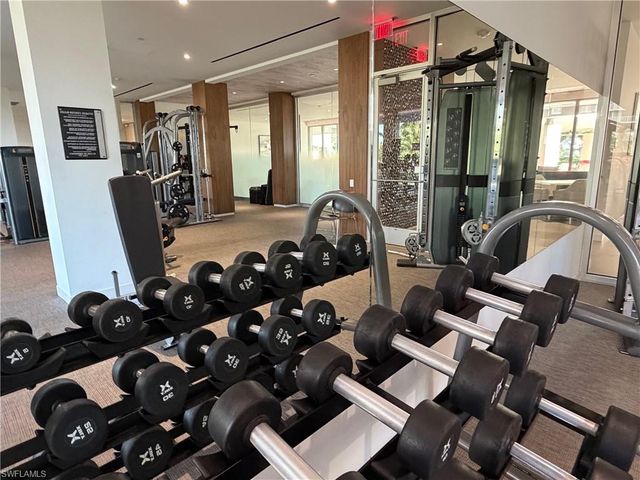 320 Seaview Ct Apt 712, Marco Island, FL 34145