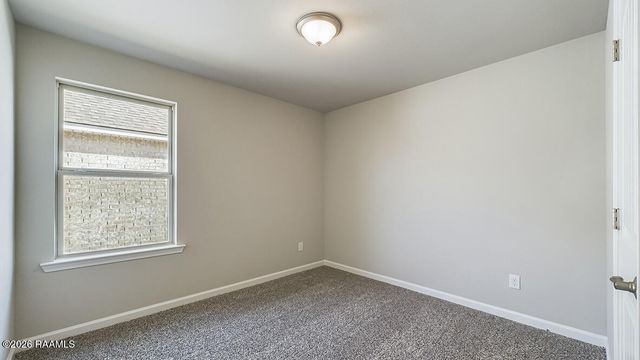 155 Cottage Cove Drive, Maurice, LA 70555