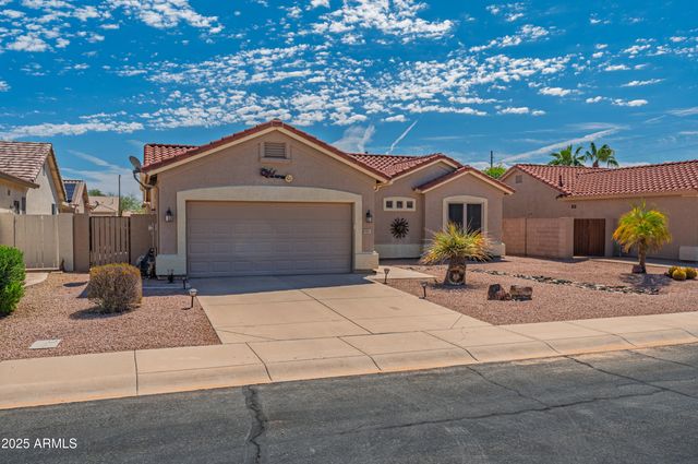 6963 S NANTUCKET Street, Chandler, AZ 85249