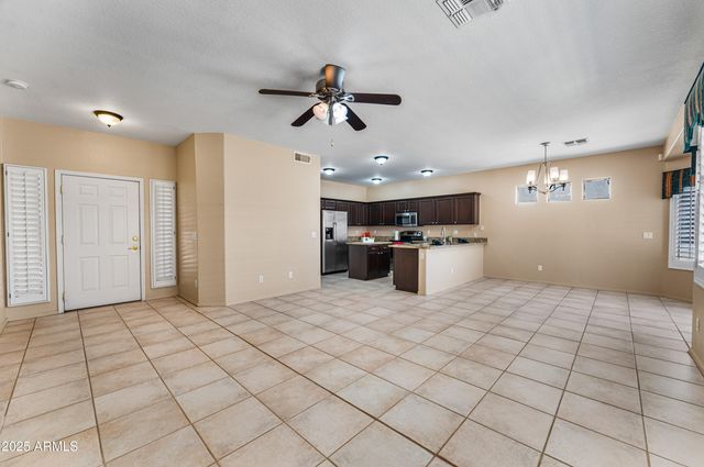 6963 S NANTUCKET Street, Chandler, AZ 85249