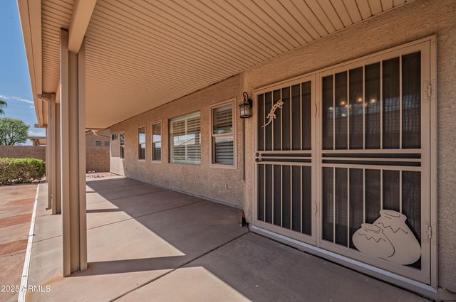 6963 S NANTUCKET Street, Chandler, AZ 85249