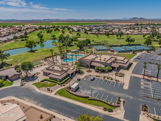 6963 S NANTUCKET Street, Chandler, AZ 85249