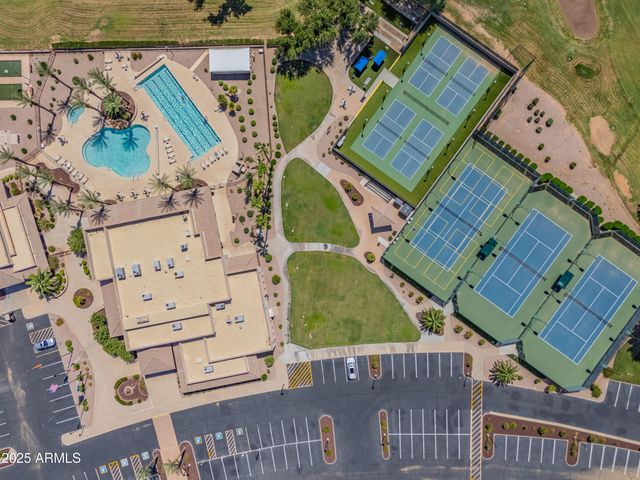 6963 S NANTUCKET Street, Chandler, AZ 85249