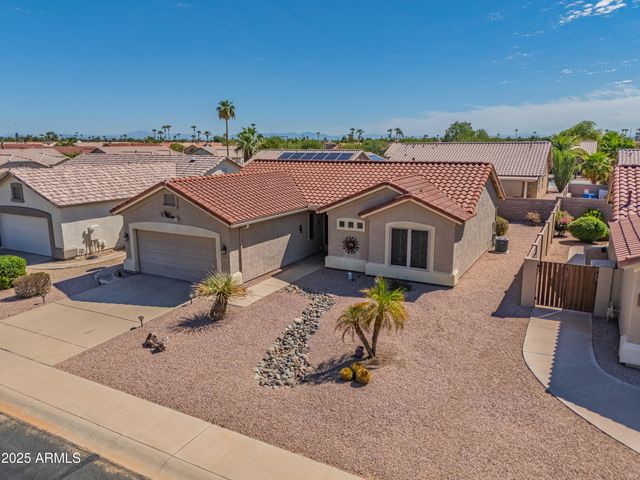 6963 S NANTUCKET Street, Chandler, AZ 85249