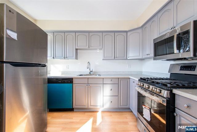 413 Essex Street 2nd Floor, Hackensack, NJ 07601