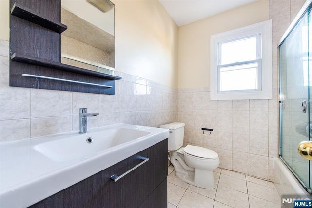 413 Essex Street 2nd Floor, Hackensack, NJ 07601