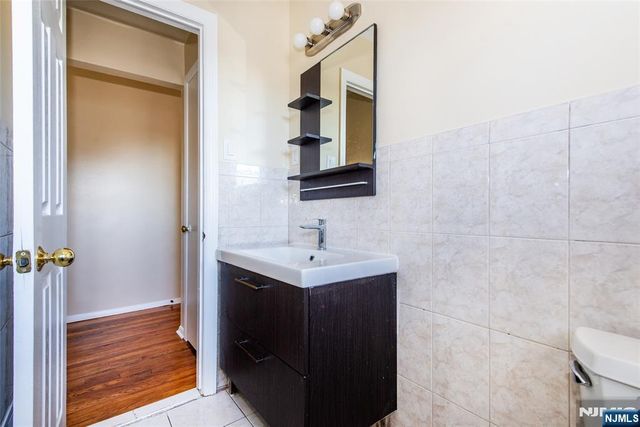 413 Essex Street 2nd Floor, Hackensack, NJ 07601