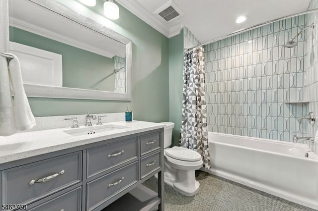 224 N Chestnut St, Westfield Town, NJ 07090