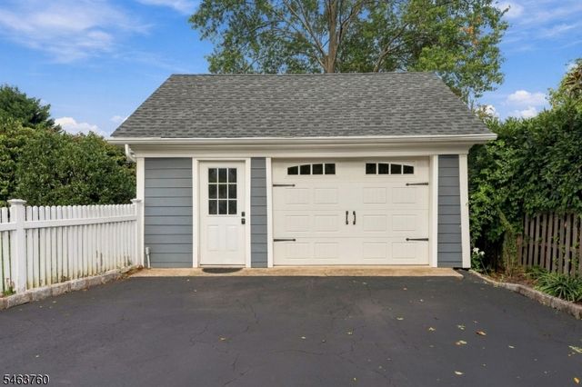 224 N Chestnut St, Westfield Town, NJ 07090