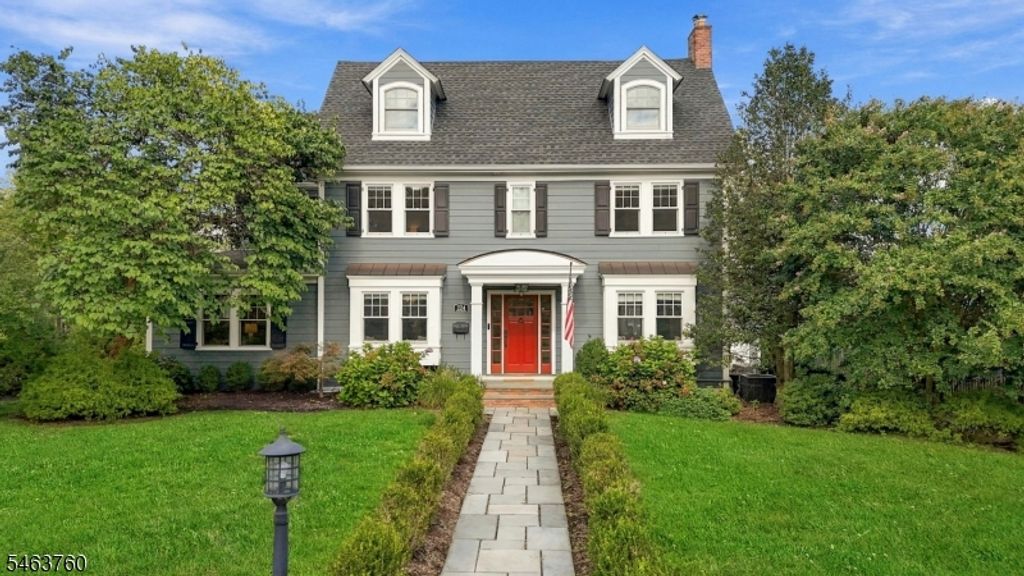 224 N Chestnut St, Westfield Town, NJ 07090
