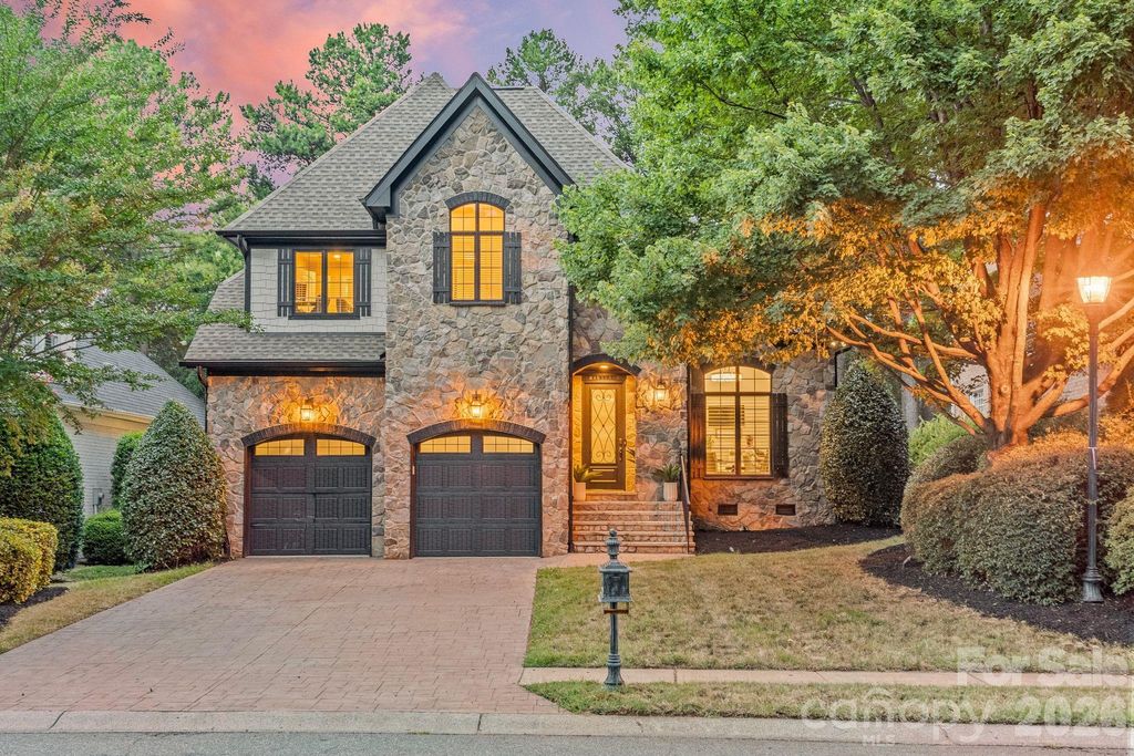 17411 Summer Place Drive, Cornelius, NC 28031
