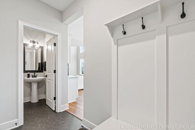 13059 Pine Glen Drive, Grand Haven Twp, MI 49417