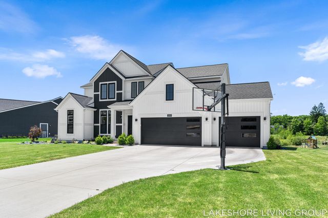 13059 Pine Glen Drive, Grand Haven Twp, MI 49417