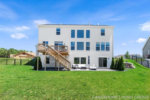 13059 Pine Glen Drive, Grand Haven Twp, MI 49417