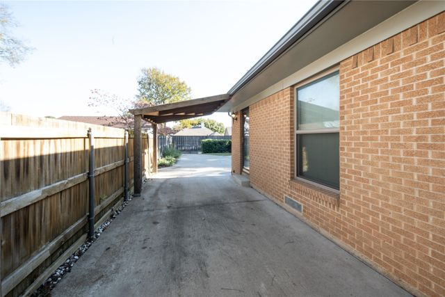 6660 Santa Anita Drive, Dallas, TX 75214