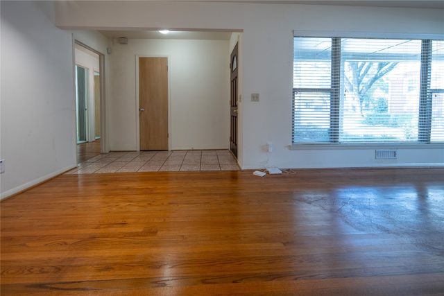 6660 Santa Anita Drive, Dallas, TX 75214