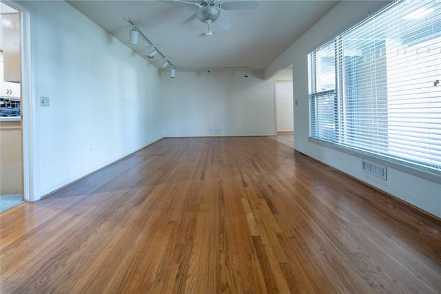 6660 Santa Anita Drive, Dallas, TX 75214