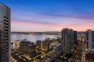 700 W E ST 3502, San Diego, CA 92101