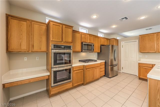 3713 Spring Shadow Road, Las Vegas, NV 89129
