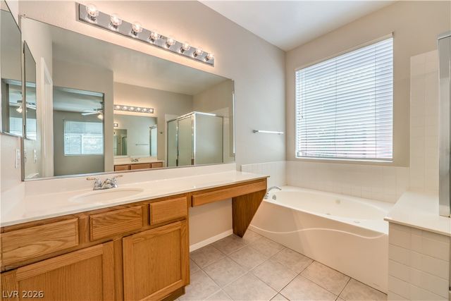 3713 Spring Shadow Road, Las Vegas, NV 89129