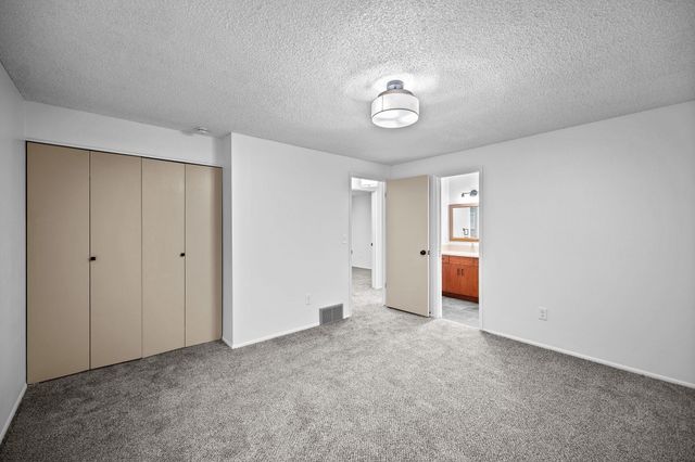 4203 E 16TH Ave, Spokane, WA 99223