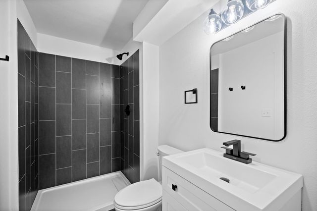 4203 E 16TH Ave, Spokane, WA 99223