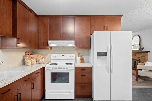 4203 E 16TH Ave, Spokane, WA 99223