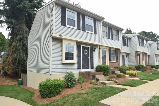 9432 Lexington Circle A, Charlotte, NC 28213